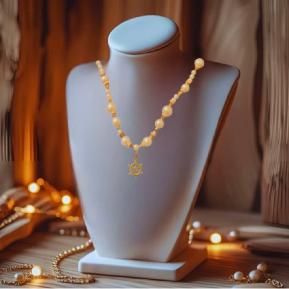 Chic Gold Beaded Necklace